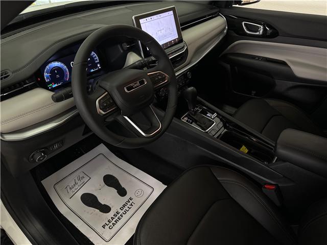 2024 Jeep Compass Limited (Stk: 43978J) in Belleville - Image 13 of 34