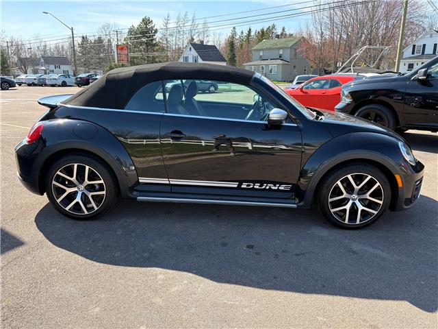 2017 Volkswagen Beetle 1.8 TSI Dune (Stk: A-810639) in Moncton - Image 7 of 20