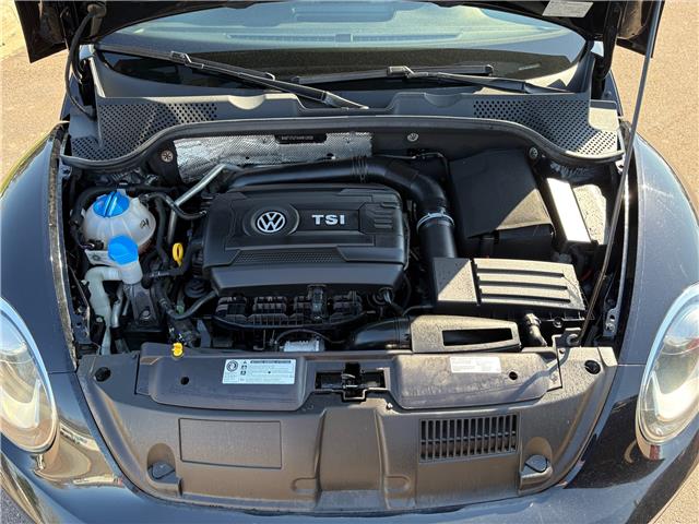 2017 Volkswagen Beetle 1.8 TSI Dune (Stk: A-810639) in Moncton - Image 9 of 20