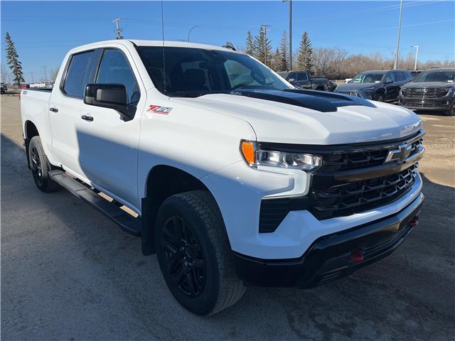 2024 Chevrolet Silverado 1500 LT Trail Boss (Stk: 25T168A) in Wadena - Image 4 of 16
