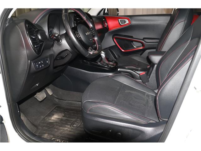 2022 Kia Soul GT-Line Limited (Stk: AB015A) in Edmonton - Image 12 of 31