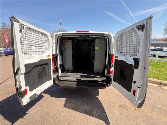2019 Ford Transit-250 Base (Stk: A-A22057) in Moncton - Image 10 of 20 2019 Ford Transit-250 Base (Stk: A-A22057) in Moncton - Image 10 of 20