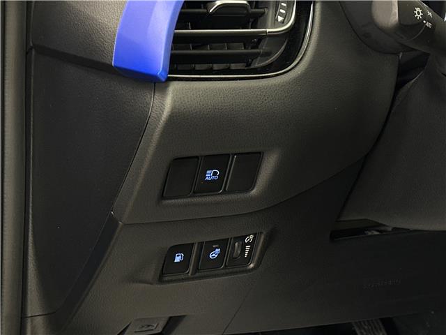 2022 Toyota C-HR XLE Premium (Stk: 43950J) in Belleville - Image 14 of 30