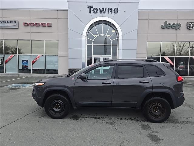 2016 Jeep Cherokee Trailhawk (Stk: U2616A) in Miramichi - Image 2 of 13