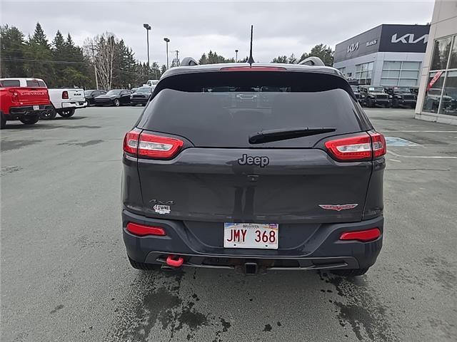 2016 Jeep Cherokee Trailhawk (Stk: U2616A) in Miramichi - Image 4 of 13