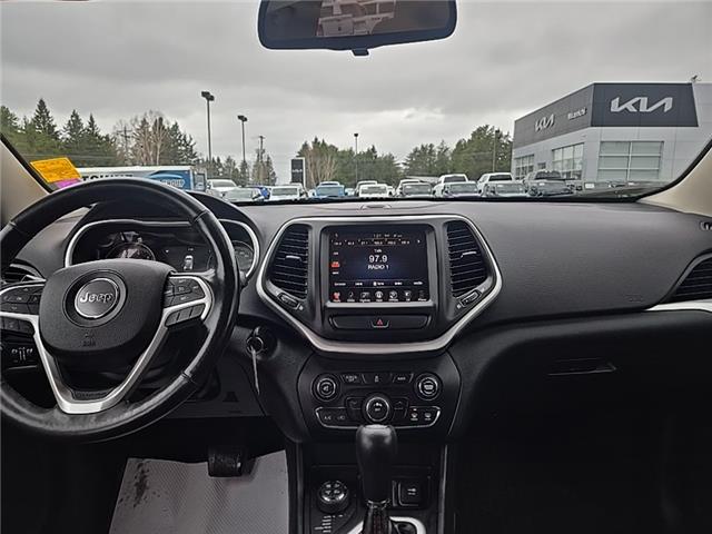 2016 Jeep Cherokee Trailhawk (Stk: U2616A) in Miramichi - Image 12 of 13