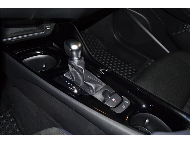 2021 Toyota C-HR XLE Premium (Stk: P20804) in Kingston - Image 7 of 10