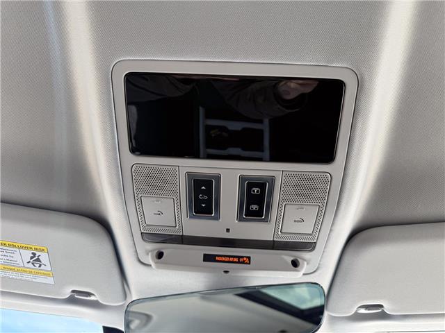 2025 Land Rover Defender P300 S (Stk: U11175) in London - Image 21 of 26