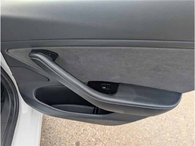 2019 Tesla Model 3 Standard Range (Stk: T-873A) in Calgary - Image 13 of 25