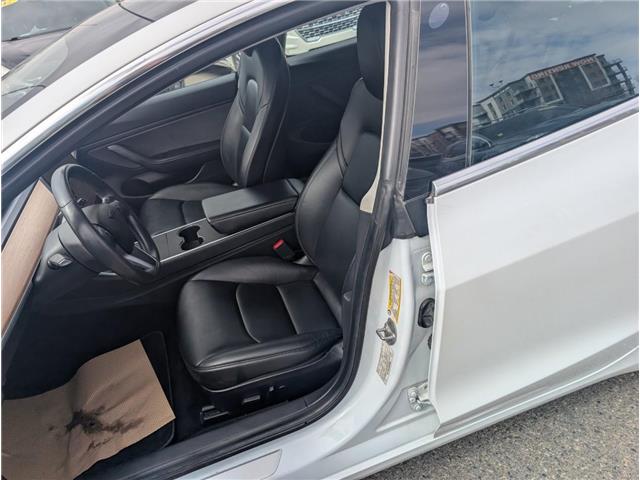 2019 Tesla Model 3 Standard Range (Stk: T-873A) in Calgary - Image 21 of 25