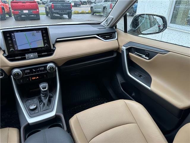 2021 Toyota RAV4 Limited (Stk: CC020A) in Cobourg - Image 12 of 31