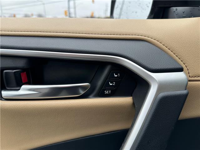 2021 Toyota RAV4 Limited (Stk: CC020A) in Cobourg - Image 25 of 31