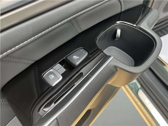 2026 Kia Sorento Hybrid SX (Stk: SR26016) in Cold Lake - Image 13 of 33 2026 Kia Sorento Hybrid SX (Stk: SR26016) in Cold Lake - Image 13 of 33