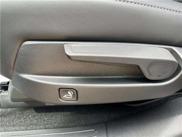 2026 Kia Sorento Plug-In Hybrid EX (Stk: SR26015) in Cold Lake - Image 14 of 28 2026 Kia Sorento Plug-In Hybrid EX (Stk: SR26015) in Cold Lake - Image 14 of 28