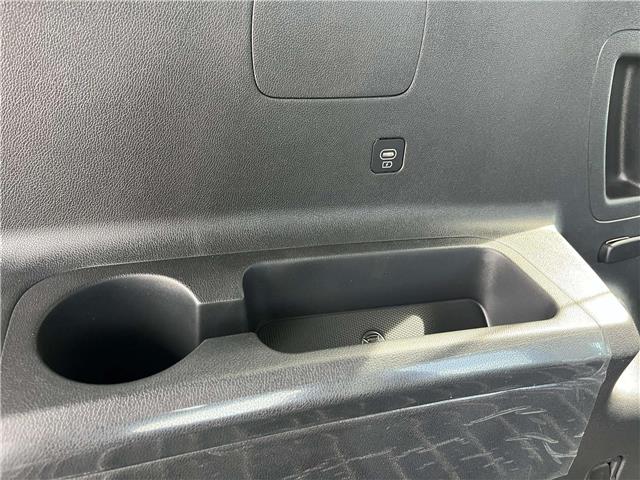 2026 Kia Sorento Hybrid SX (Stk: SR26016) in Cold Lake - Image 17 of 33 2026 Kia Sorento Hybrid SX (Stk: SR26016) in Cold Lake - Image 17 of 33