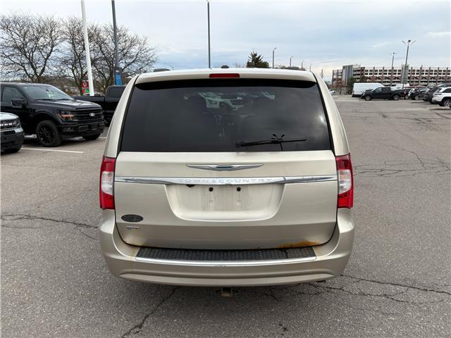2014 Chrysler Town & Country Touring (Stk: P7393XZ) in Oakville - Image 7 of 19