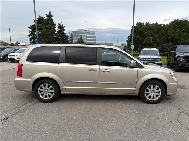 2014 Chrysler Town & Country Touring (Stk: P7393XZ) in Oakville - Image 11 of 19