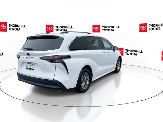 2026 Toyota Sienna LE 8-Passenger (Stk: 12108260A) in Concord - Image 9 of 44