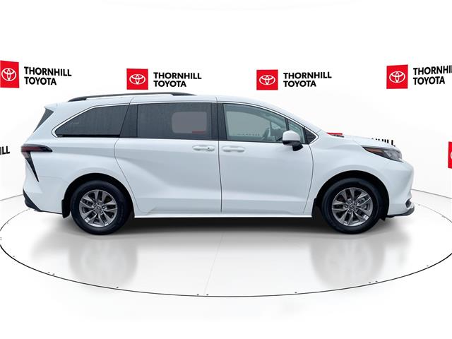 2026 Toyota Sienna LE 8-Passenger (Stk: 12108260A) in Concord - Image 10 of 44
