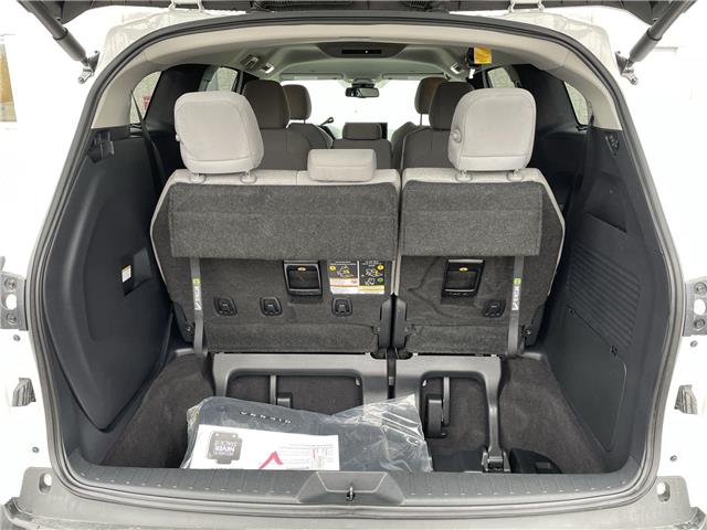 2026 Toyota Sienna LE 8-Passenger (Stk: 12108260A) in Concord - Image 18 of 44
