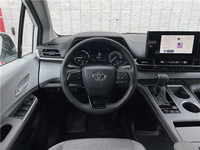 2026 Toyota Sienna LE 8-Passenger (Stk: 12108260A) in Concord - Image 30 of 44