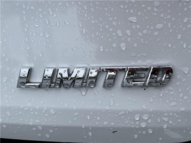 2025 Toyota Sienna Limited 7-Passenger (Stk: 12108320A) in Concord - Image 14 of 50