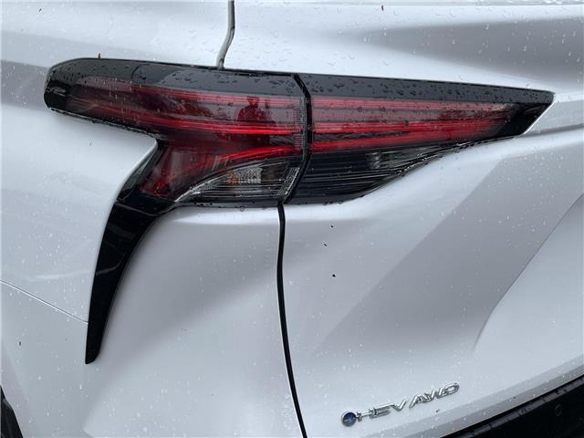 2025 Toyota Sienna Limited 7-Passenger (Stk: 12108320A) in Concord - Image 17 of 50