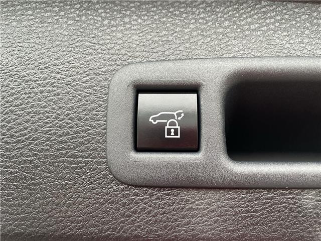 2025 Toyota Sienna Limited 7-Passenger (Stk: 12108320A) in Concord - Image 20 of 50