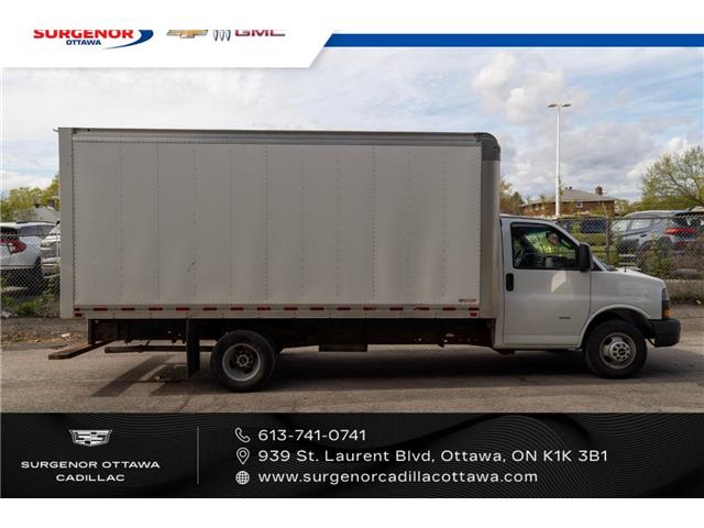 2020 GMC Savana Cutaway Work Van (Stk: R28410A) in Ottawa - Image 3 of 15 2020 GMC Savana Cutaway Work Van (Stk: R28410A) in Ottawa - Image 3 of 15