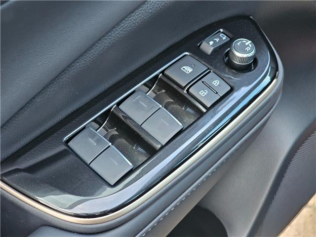 2025 Toyota Crown Signia Limited (Stk: P3825) in Bowmanville - Image 10 of 29