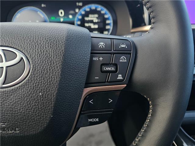 2025 Toyota Crown Signia Limited (Stk: P3825) in Bowmanville - Image 23 of 29