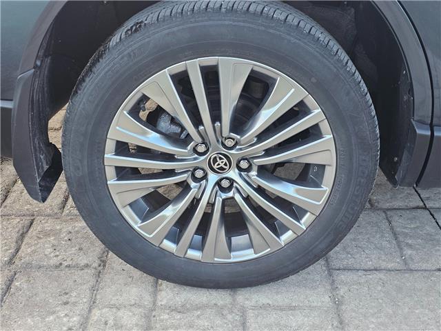 2024 Toyota Venza Limited (Stk: P3819) in Bowmanville - Image 9 of 29