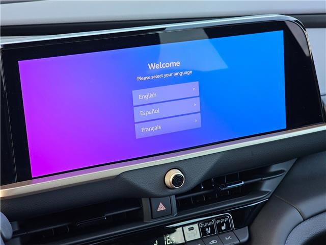 2025 Toyota Crown Signia Limited in Bowmanville - Image 25 of 29