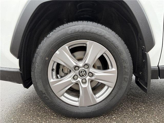 2022 Toyota RAV4 XLE (Stk: 10120860A) in Markham - Image 10 of 32