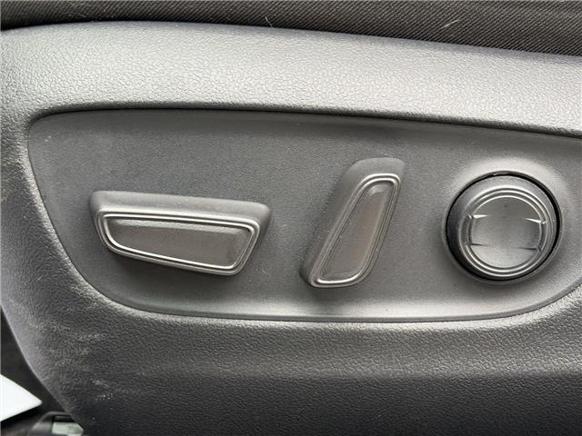 2022 Toyota RAV4 XLE (Stk: 10120860A) in Markham - Image 12 of 32