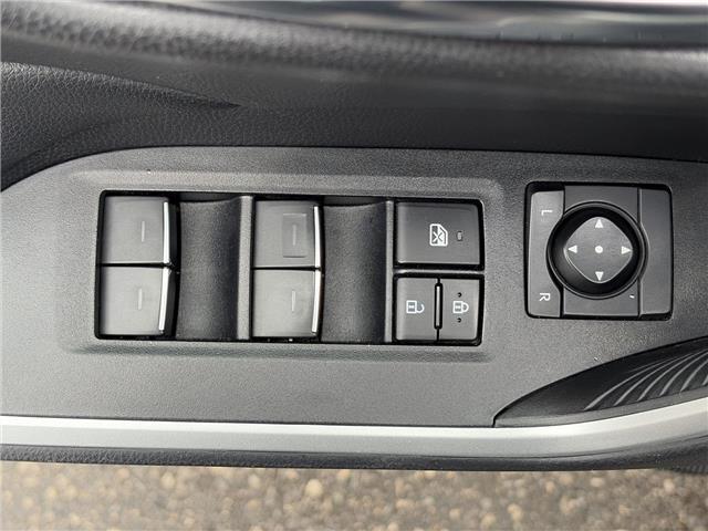 2022 Toyota RAV4 XLE (Stk: 10120860A) in Markham - Image 13 of 32