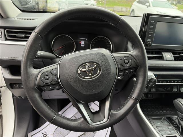 2022 Toyota RAV4 XLE (Stk: 10120860A) in Markham - Image 14 of 32