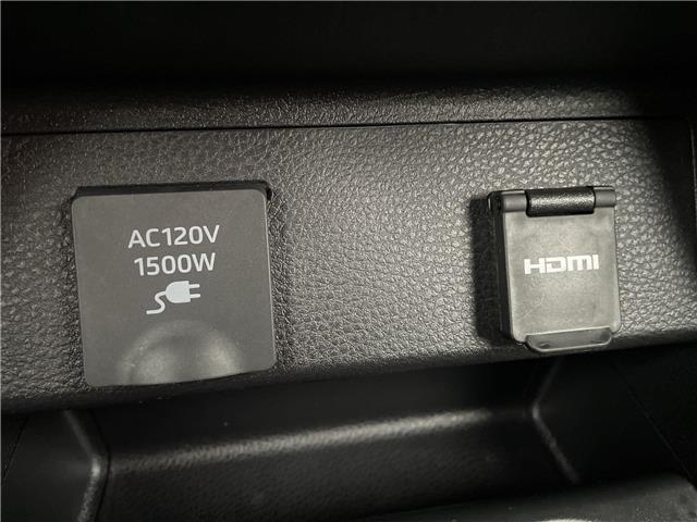 2025 Toyota Sienna Limited 7-Passenger (Stk: 12108320A) in Concord - Image 36 of 50