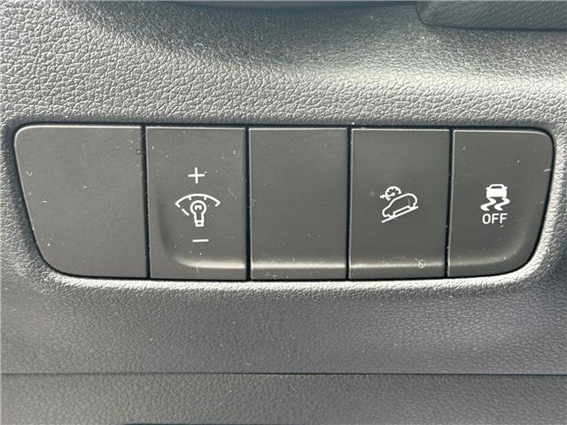 2023 Hyundai Kona 2.0L Preferred Sun & Leather Package (Stk: 16T2273A) in Markham - Image 13 of 28