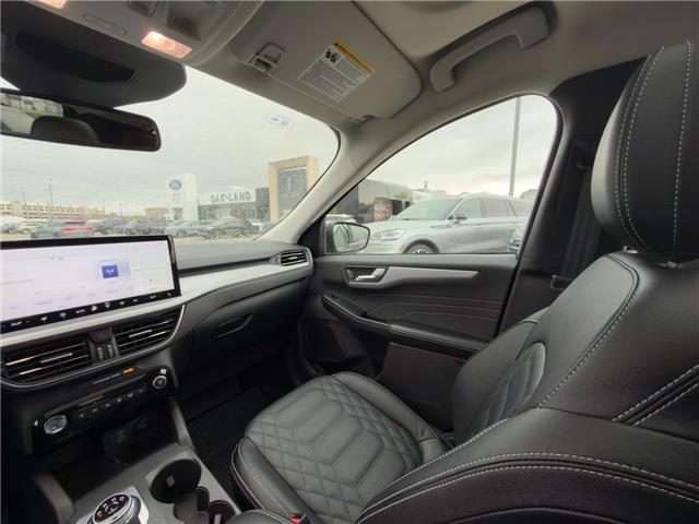 2023 Ford Escape Platinum (Stk: P7403) in Oakville - Image 18 of 28