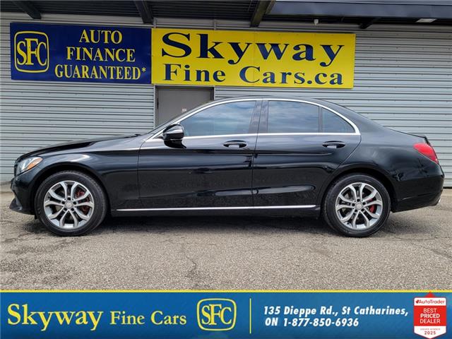 2015 Mercedes-Benz C-Class C300 4MATIC |PANO ROOF |LEATHER | NAVI |2SET TIRES (Stk: US6842A) in St. Catharines - Image 1 of 29