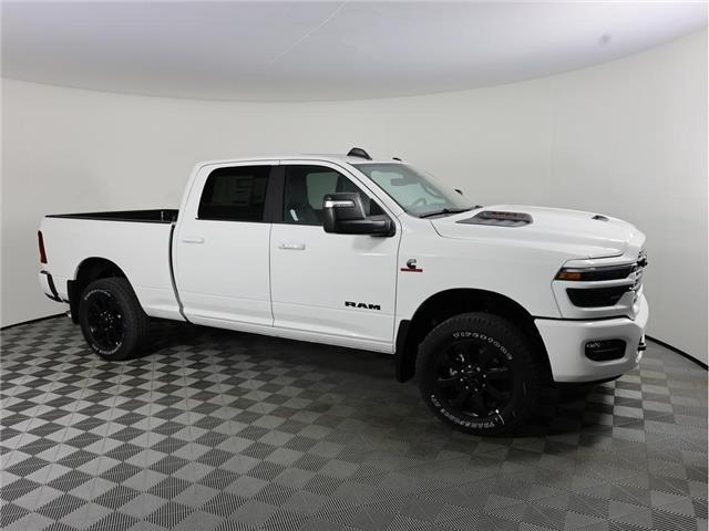 2026 RAM 3500 Laramie (Stk: 26T188) in Calgary - Image 5 of 19
