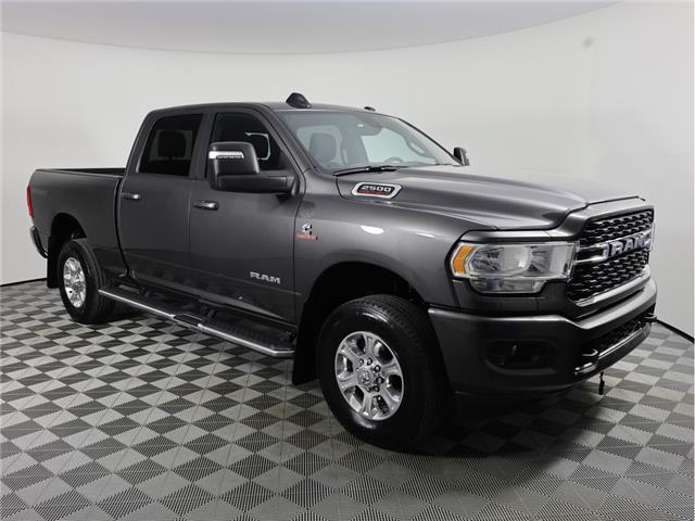 2024 RAM 2500 (Stk: B21042) in Calgary - Image 3 of 25 2024 RAM 2500 (Stk: B21042) in Calgary - Image 3 of 25