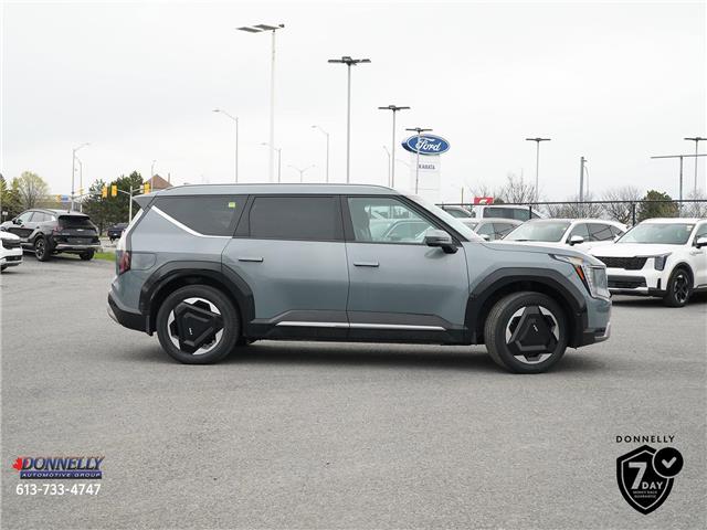2026 Kia EV9 LAND W/PREMIUM PACKAGE (Stk: KA218) in Kanata - Image 2 of 26