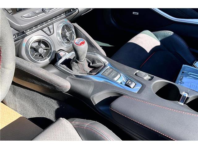 2023 Chevrolet Camaro ZL1 (Stk: 19103U) in Calgary - Image 14 of 32