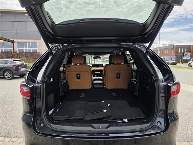 2024 Mazda CX-90 MHEV Signature (Stk: PM4521) in Ottawa - Image 11 of 46 2024 Mazda CX-90 MHEV Signature (Stk: PM4521) in Ottawa - Image 11 of 46