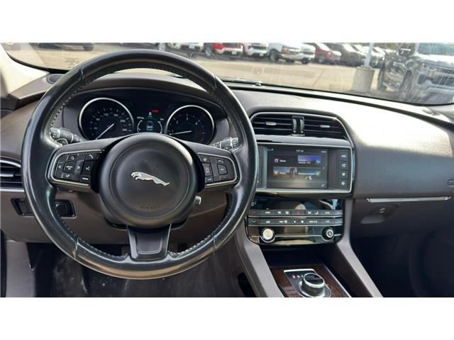 2017 Jaguar F-PACE 20d Prestige (Stk: 175373) in London - Image 13 of 15