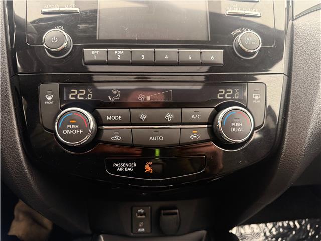 2018 Nissan Qashqai SV in Sarnia - Image 19 of 21 2018 Nissan Qashqai SV in Sarnia - Image 19 of 21