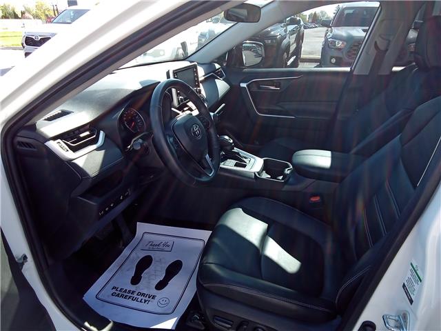 2021 Toyota RAV4 XLE (Stk: 9457) in Sarnia - Image 5 of 6