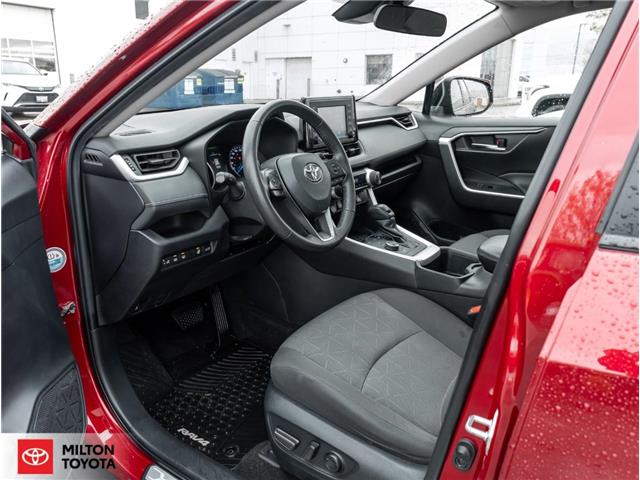 2022 Toyota RAV4 Hybrid XLE (Stk: 147075) in Milton - Image 8 of 24